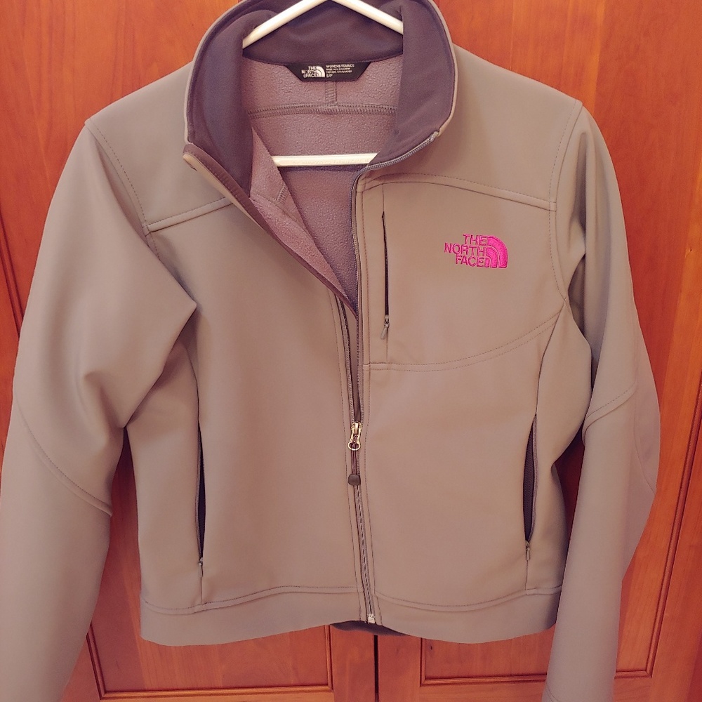 Women's Gray Softshell Northface